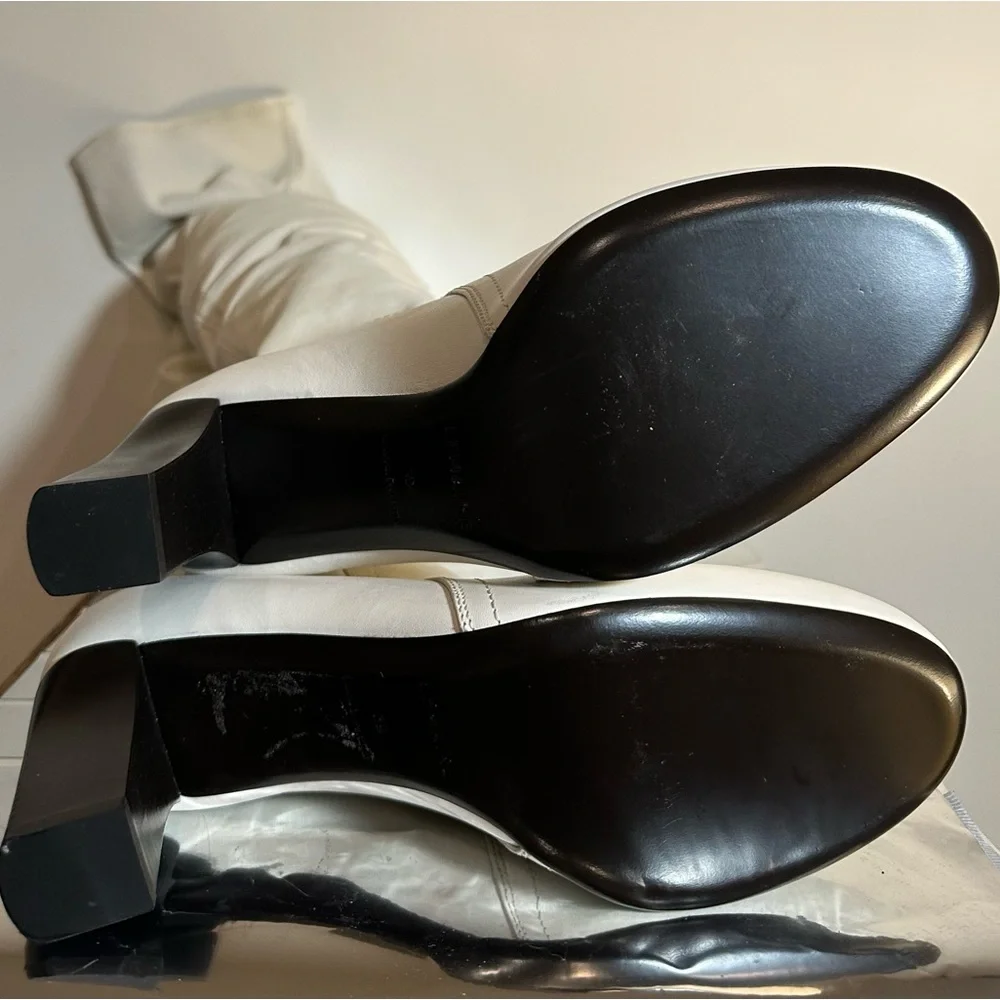 Brand NEW White Lemaire Boots - Fall 2021 Collection - Picture 5 of 8